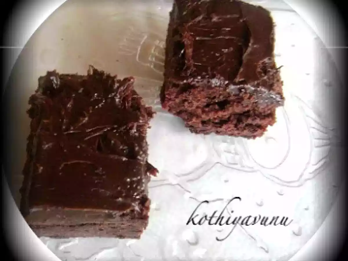Brownies with Creamy Brownie Frosting