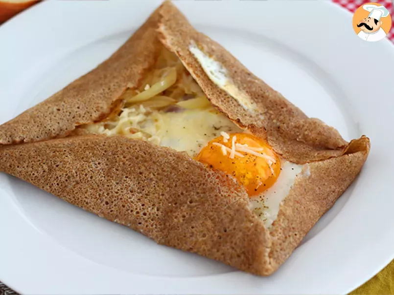Buckwheat galette with ham, egg and cheese - photo 4