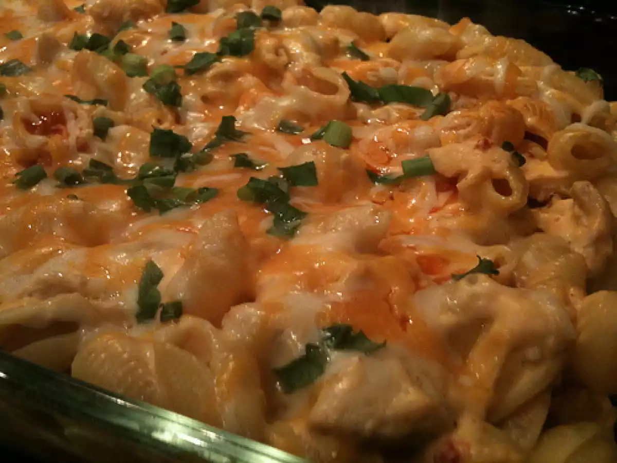 Buffalo Chicken Mac & Cheese