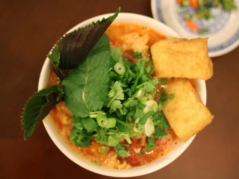 Bun Rieu - Vietnamese Crab Rice Noodle Soup Recipe