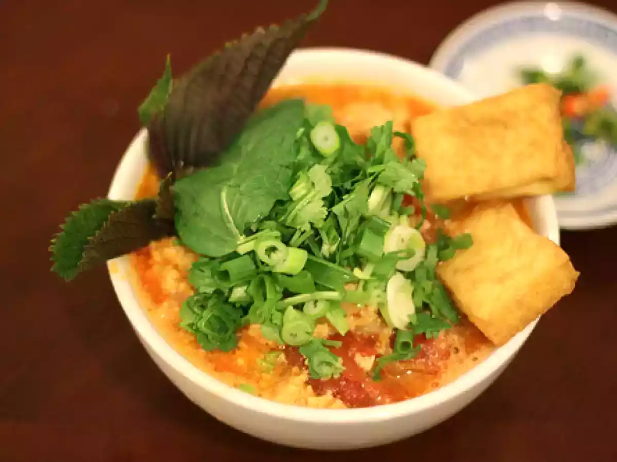 Bun Rieu - Vietnamese Crab Rice Noodle Soup Recipe - photo 2