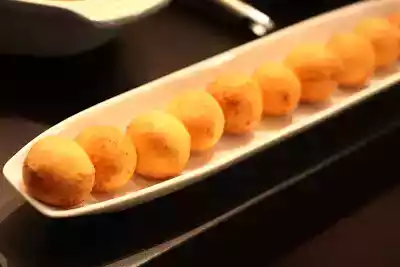 Buñuelos (cheese beignets)