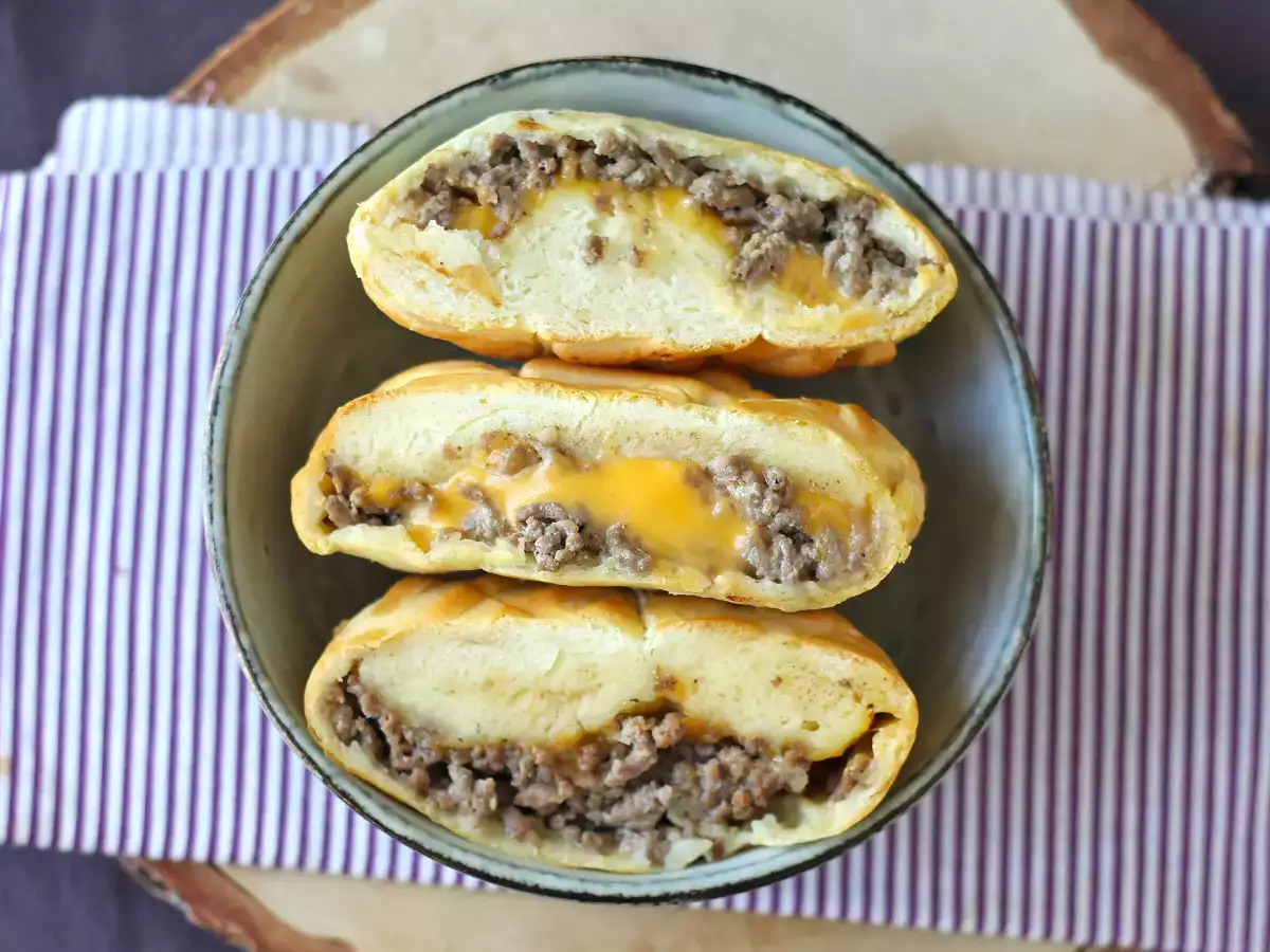 Burger-style Air fryer stuffed buns: ideal for a quick and tasty dinner - photo 5
