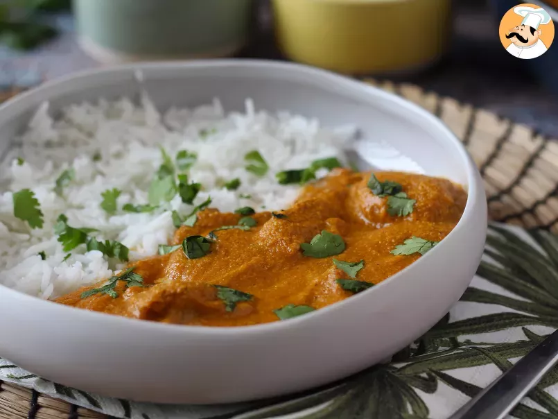 Butter chicken, the traditional Indian dish, photo 3