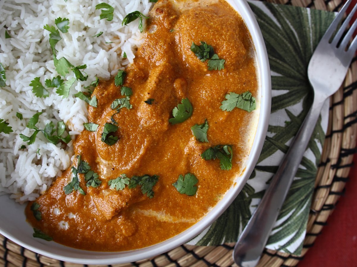 Butter chicken, the traditional Indian dish - photo 4