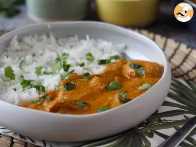 Butter chicken, the traditional Indian dish, photo 3