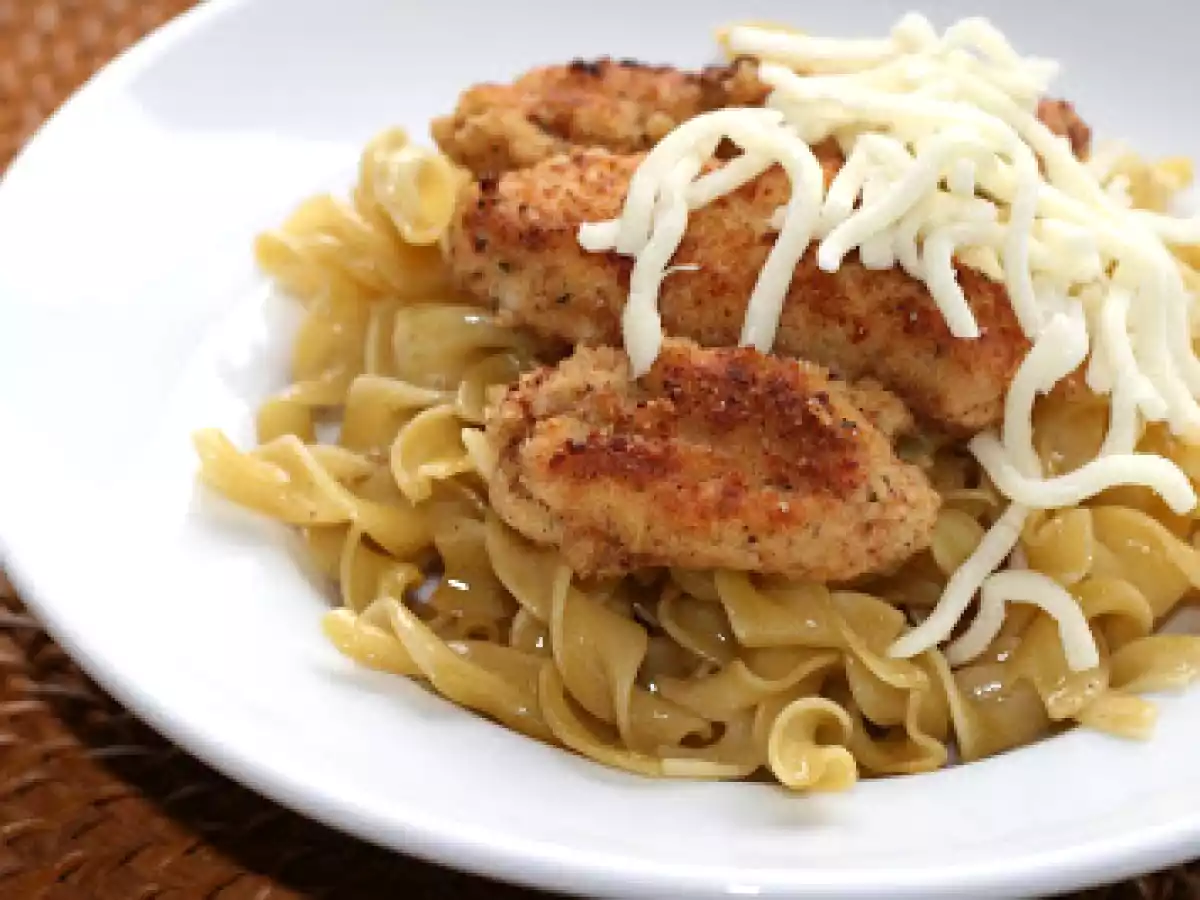 Buttered Egg Noodles W/Parmesan Chicken. - photo 3