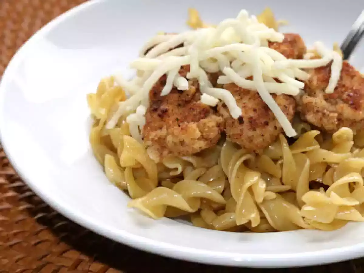 Buttered Egg Noodles W/Parmesan Chicken. - photo 4
