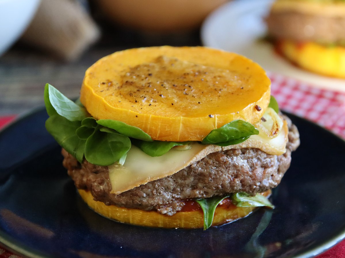 Butternut burgers (without bread!) - photo 2