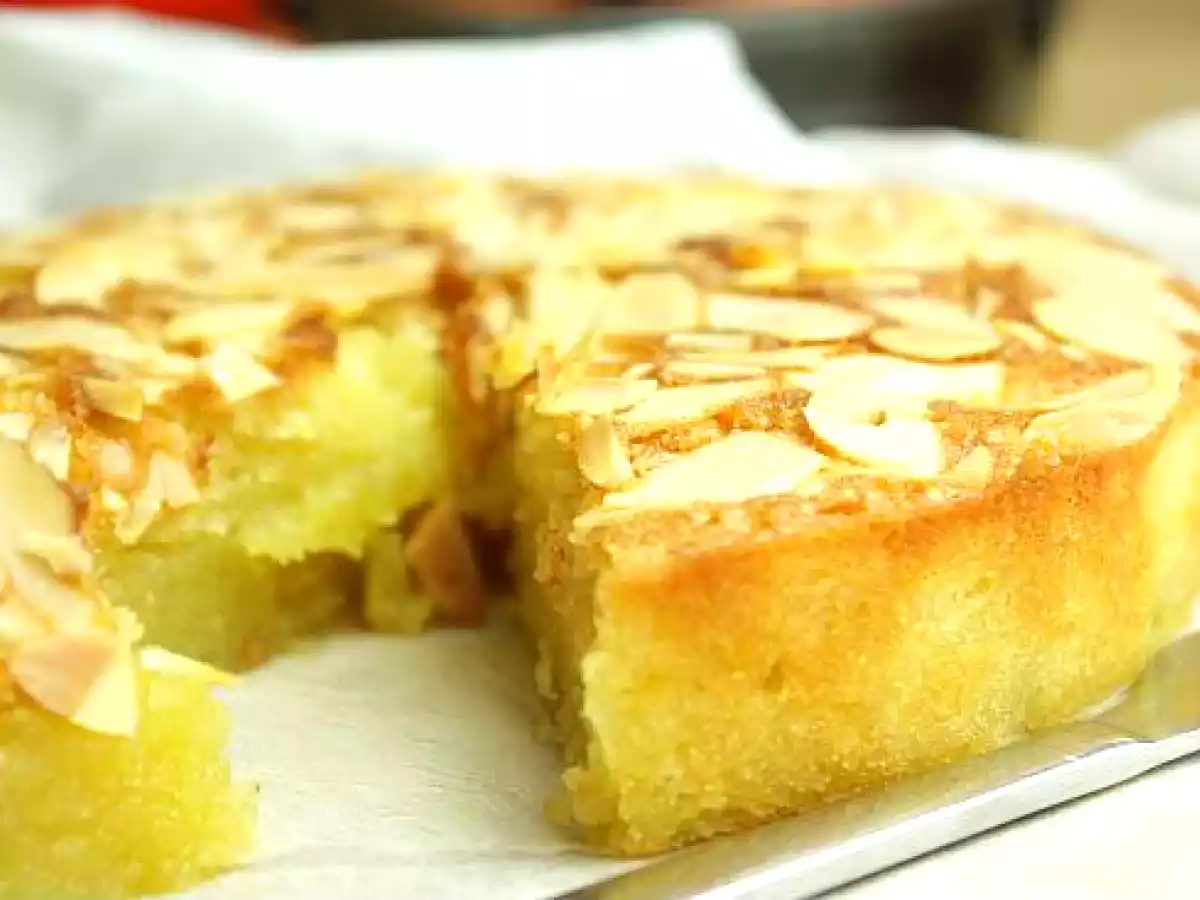 Buttery Almond and Coconut Cake