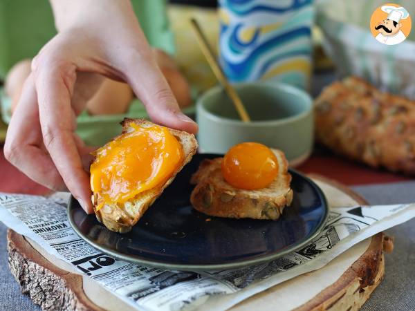 Candied egg yolks with air fryer to spread on a toast! - photo 2