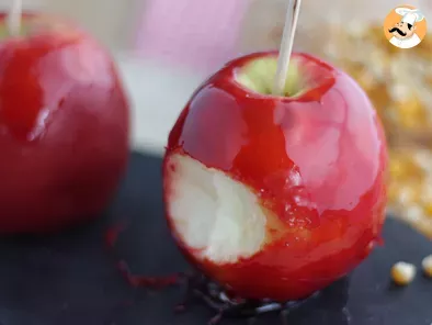 Candy apples - video recipe ! - Recipe Petitchef