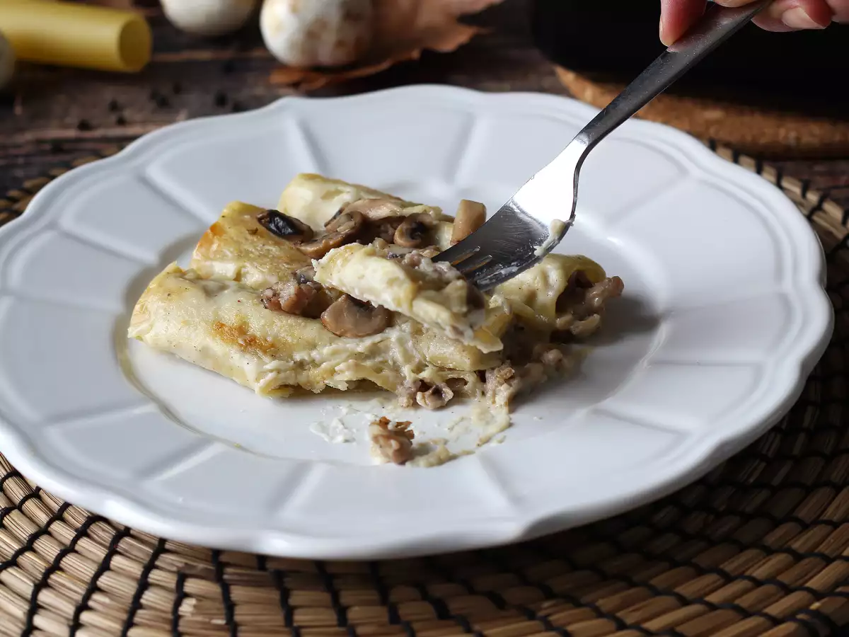 Cannelloni with mushrooms and sausage - photo 7