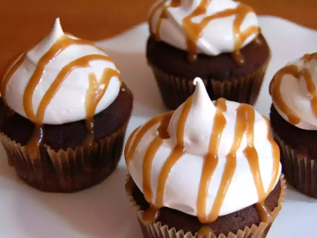 Caramel Frappuccino Cupcakes