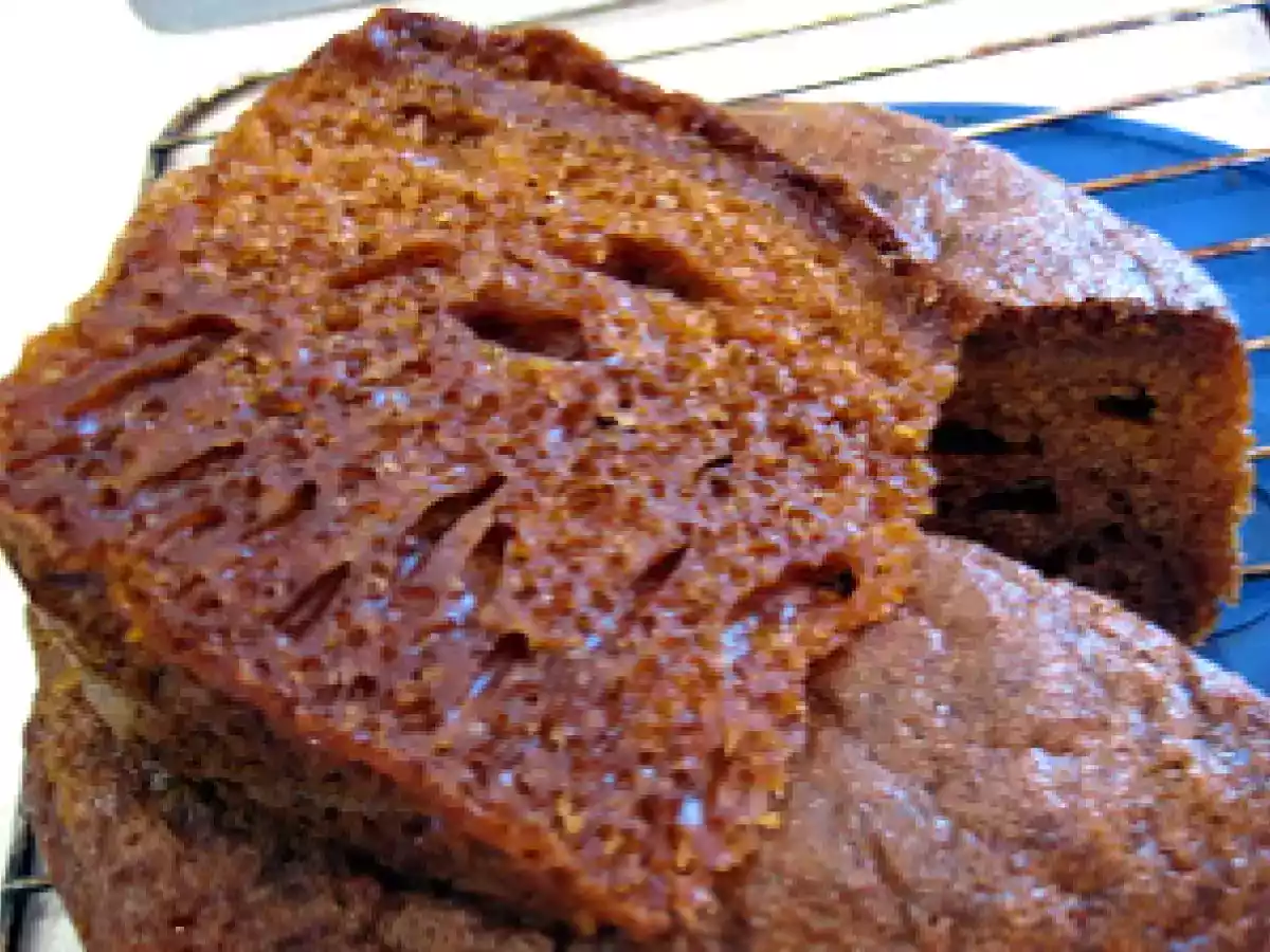 Caramel Honeycomb Cake/Kuih Sarang Semut - photo 4