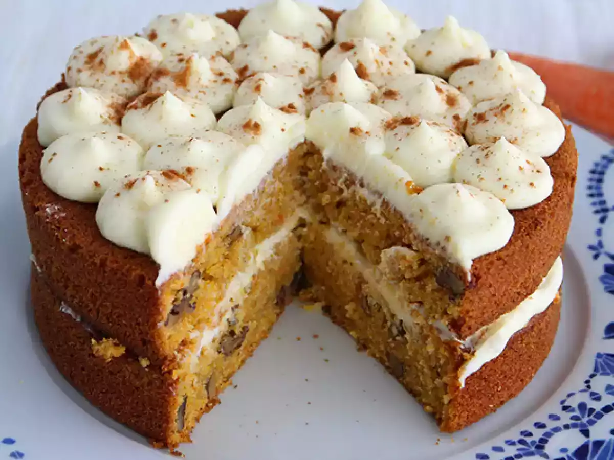 Carrot cake with nuts - video recipe ! - photo 4
