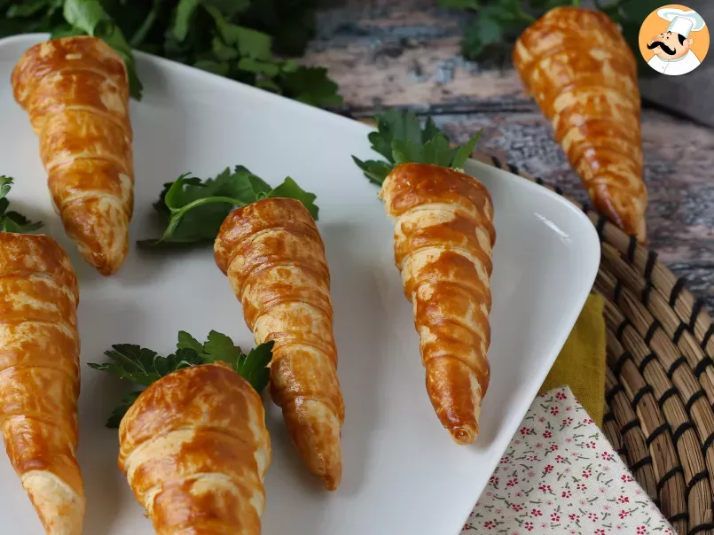 Carrot shaped croissant cones : a cute Easter appetizer with goat cheese and sun-dried tomatoes, photo 2