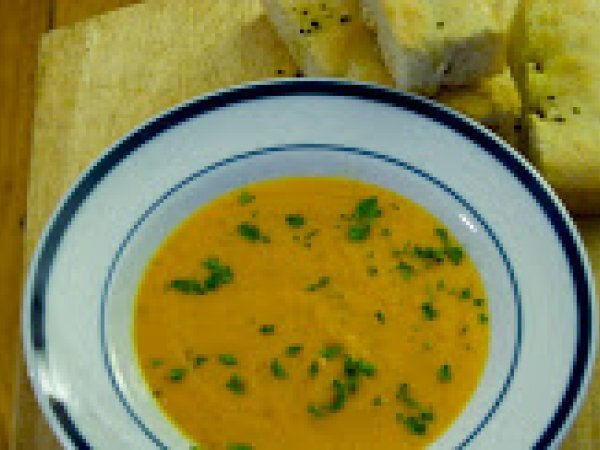 Carrot Soup with Herbs de Provence (leftover carrots)