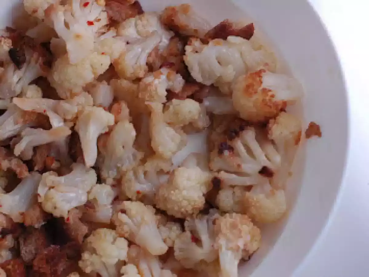 Cauliflower Disguised in Two-Ways: Mashed Potatoes and Popcorn - photo 3