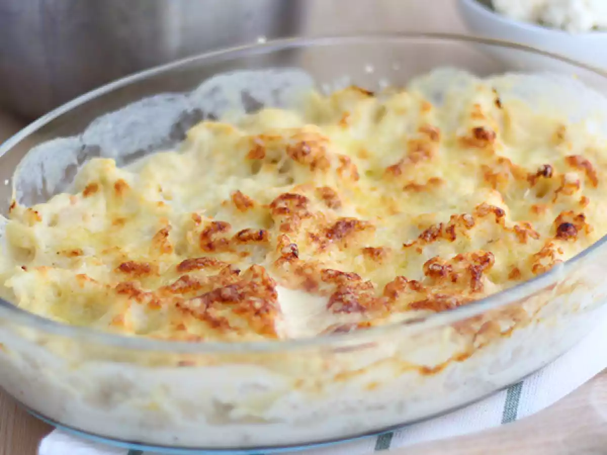 Cauliflower gratin with bechamel (white sauce) - video recipe ! - photo 3