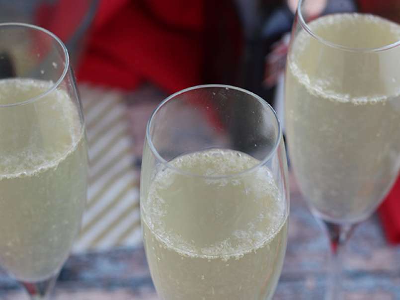 Champagne cocktail - Video recipe!, photo 4