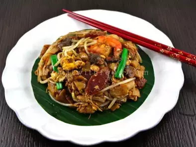 Char Kway Teow/Fried Flat Rice Noodle