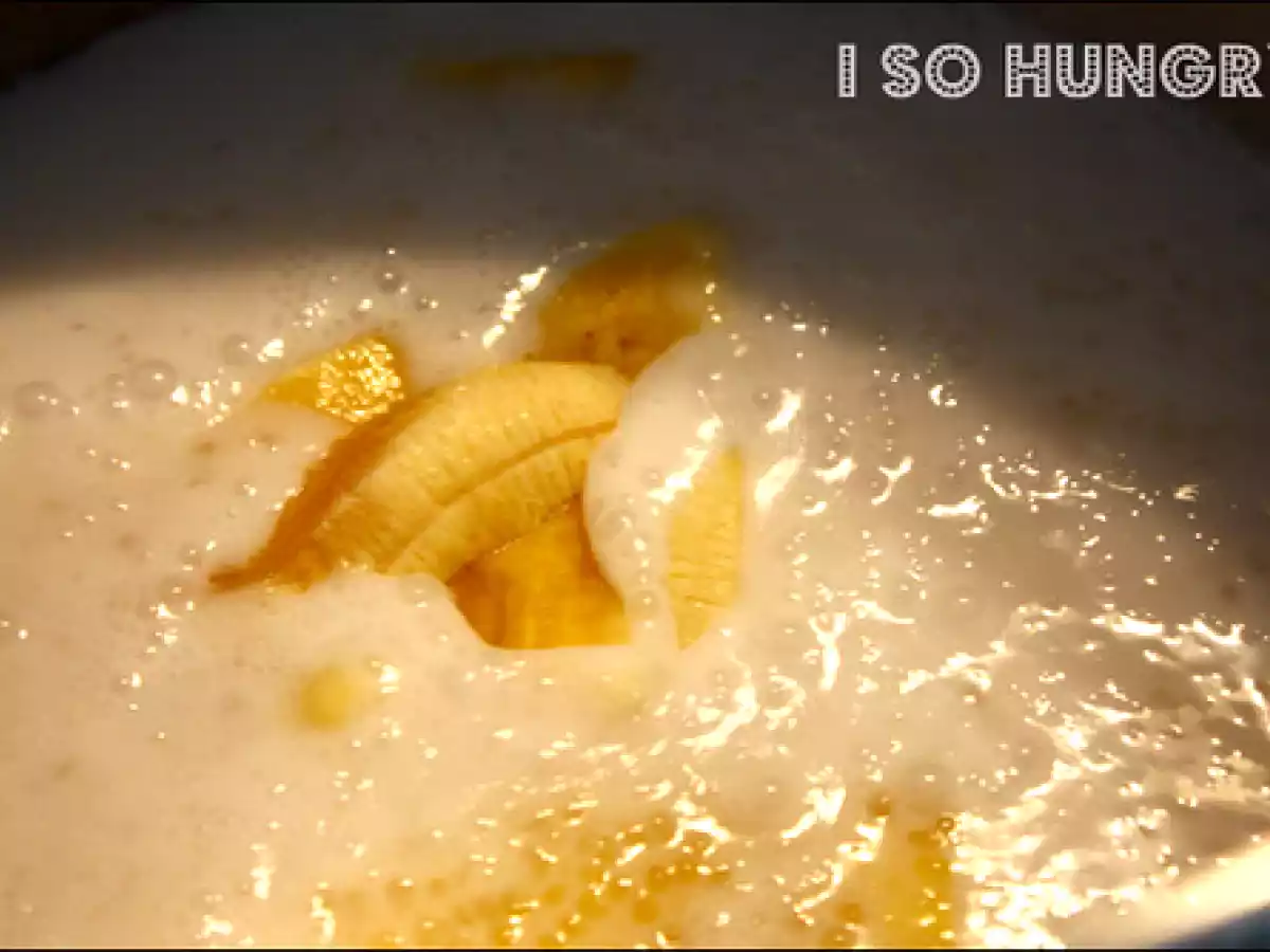 Che Choui (Banana Coconut Tapioca/Sago Pudding Dessert)