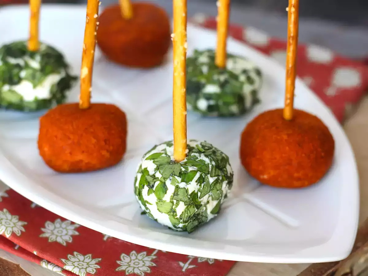 Cheese ball appetizers - photo 5