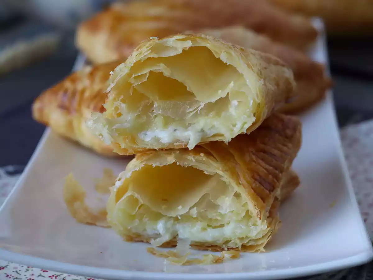Cheese puff pastries: a super-easy, regressive recipe - photo 4