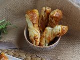 Cheese twists with cheese and parsley: the must-have appetizer, photo 2