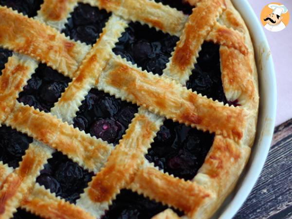 Cherry puff pastry tart - photo 3