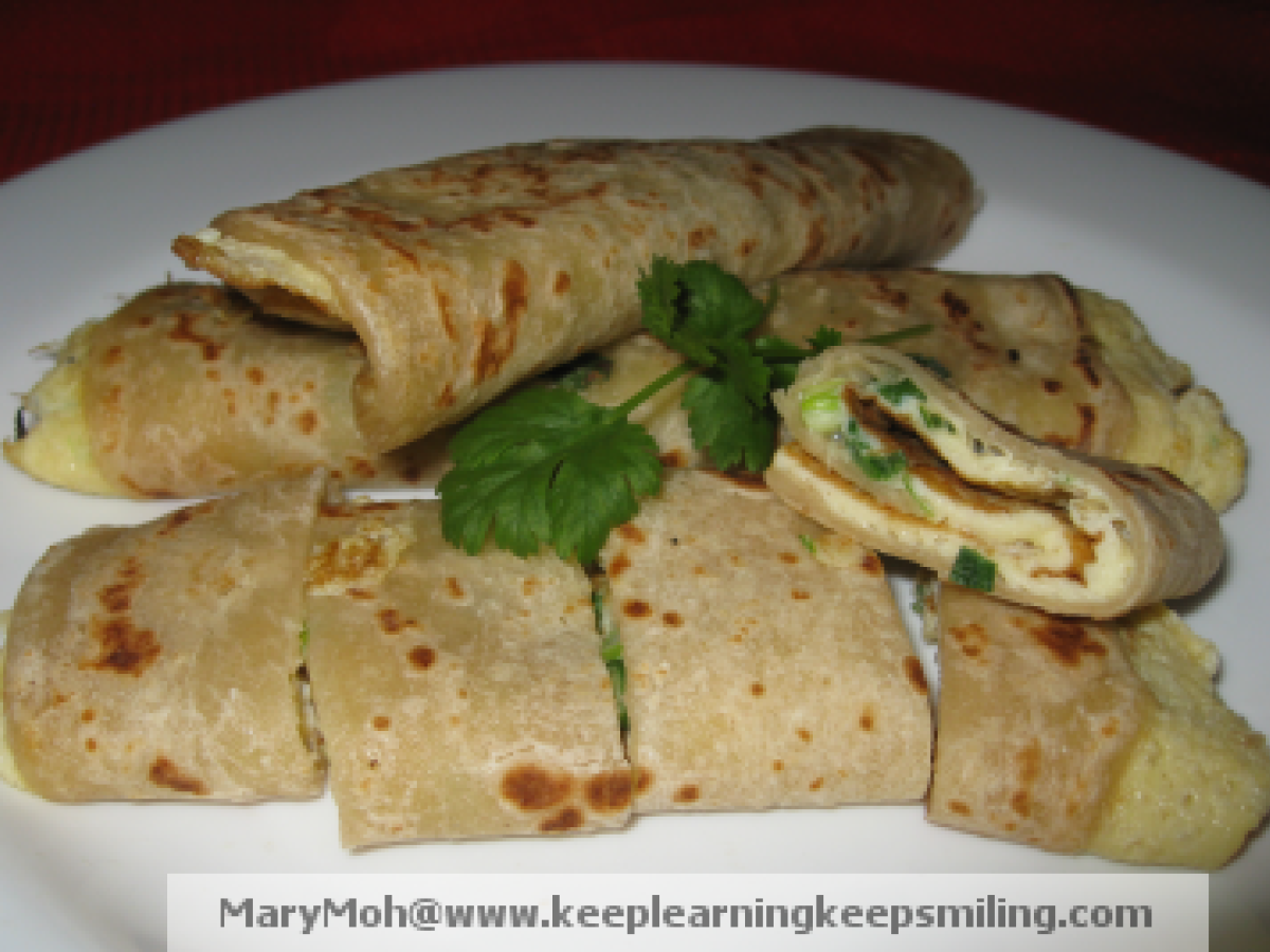 Chewy Scallion Omelette Pancake Rolls