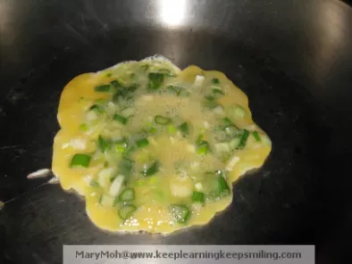 Chewy Scallion Omelette Pancake Rolls - photo 2