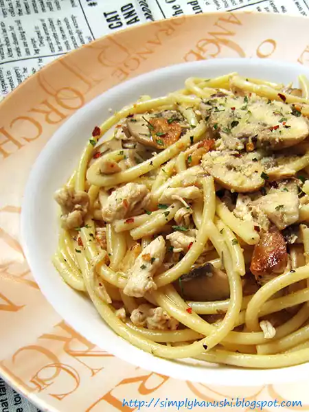 Chicken and mushroom spaghetti recipe for a tasty dinner