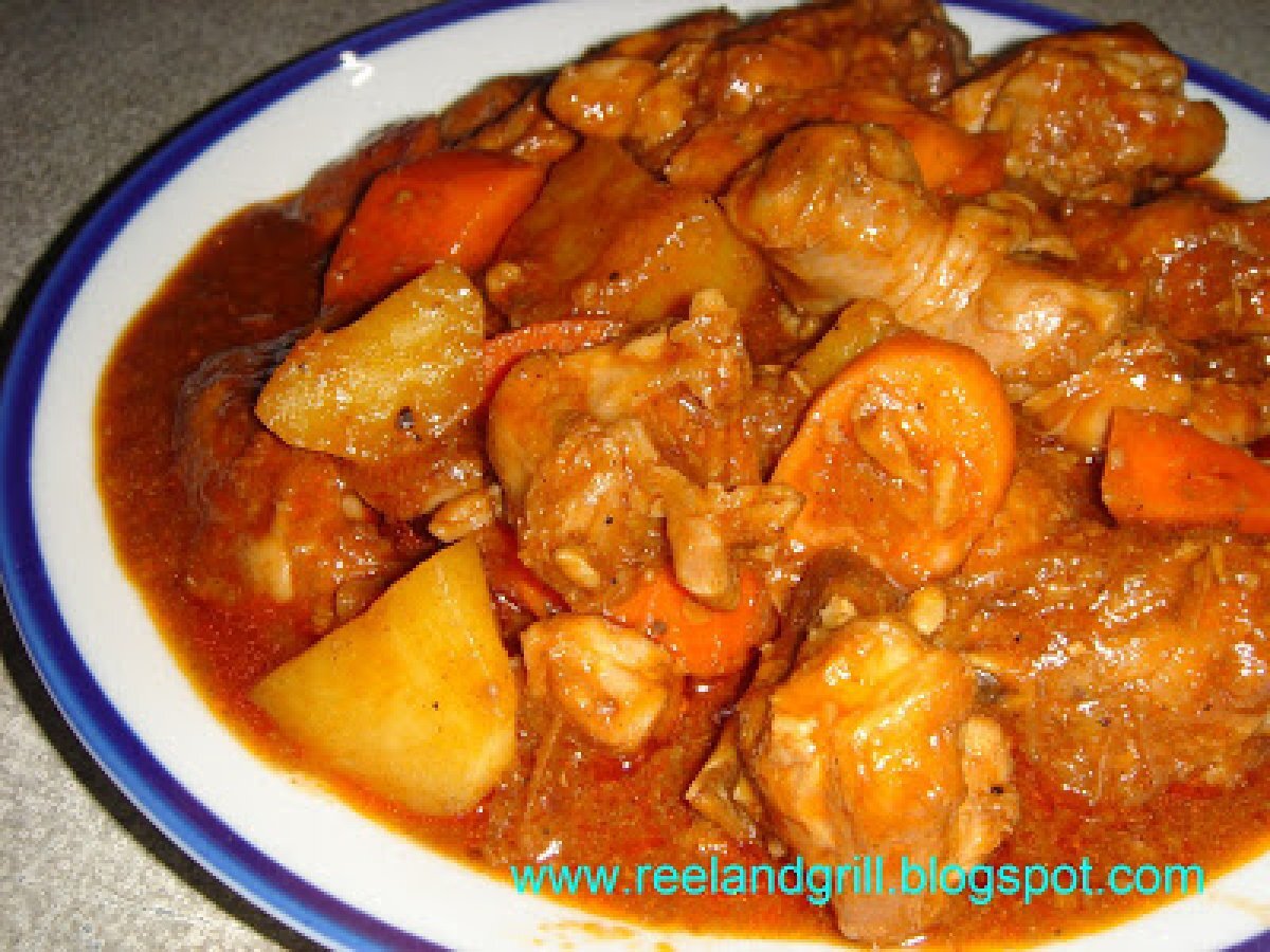 Chicken Caldereta or Kalderetang Manok (Chicken Stewed in Tomato Sauce) - photo 3