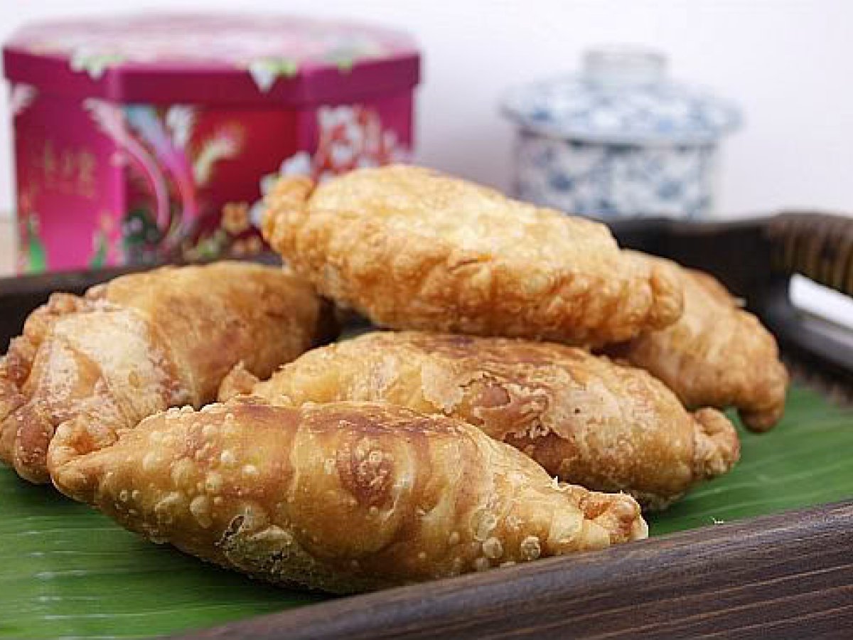 Chicken Curry Puffs - photo 3