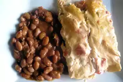 Sour cream chicken enchiladas recipe with borracho beans