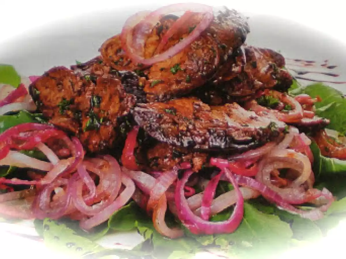 Chicken liver salad,