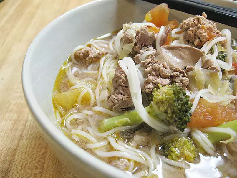 Chicken Liver with Vegetables Noodle Soup - ??????, photo 1