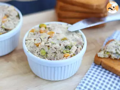 Chicken pate with pistachios - Video recipe !