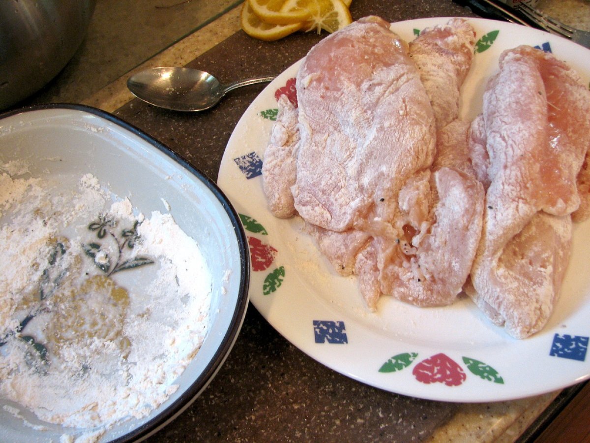 Chicken Piccata & Wilted Spinach with Rhubarb - photo 3