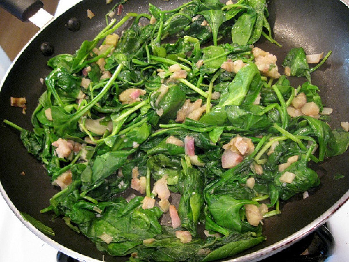 Chicken Piccata & Wilted Spinach with Rhubarb - photo 6