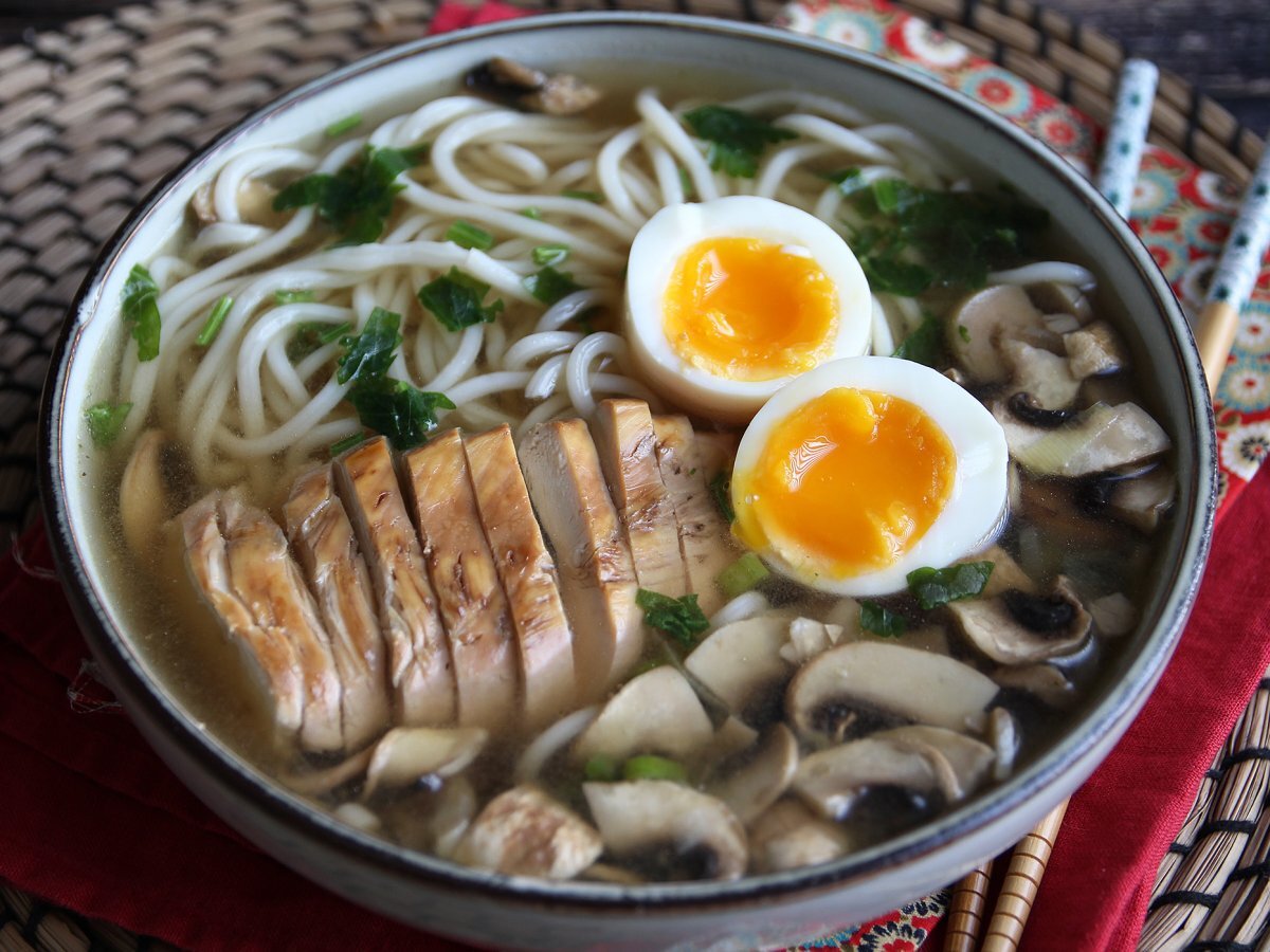 Chicken ramen: the easy version of this iconic Asian dish! - photo 2