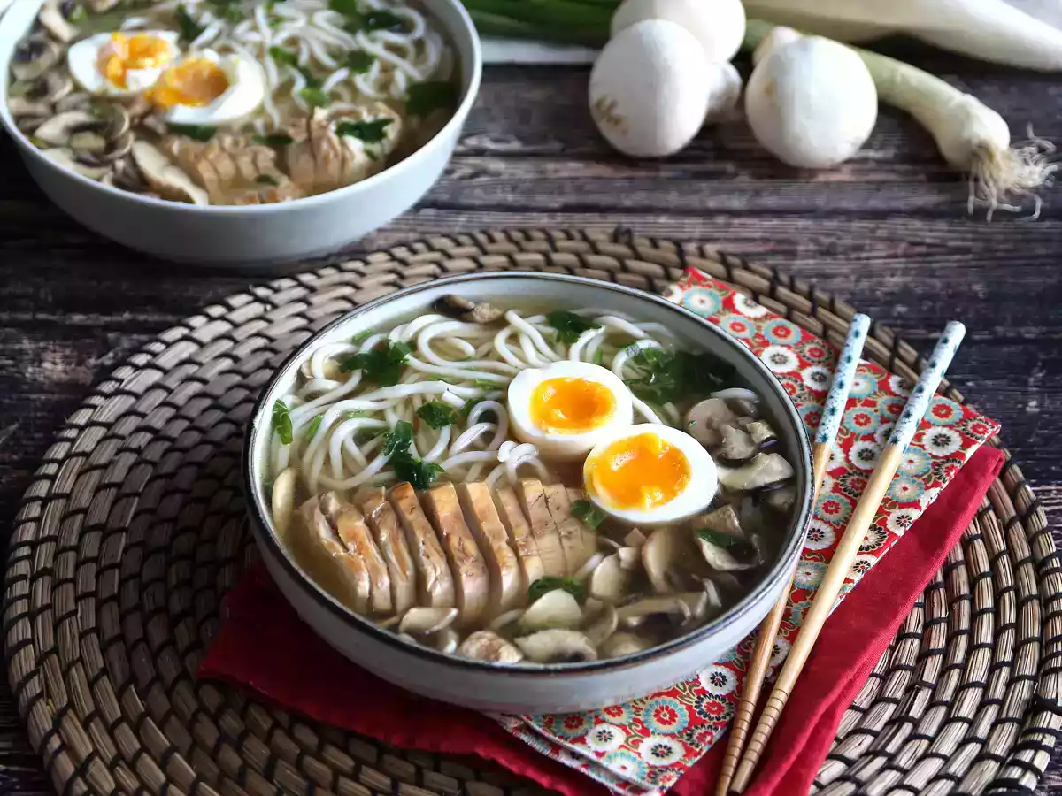 Chicken ramen: the easy version of this iconic asian dish! - photo 4
