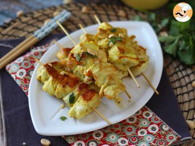 Chicken skewers with satay sauce, a culinary journey to Asia! - photo 2