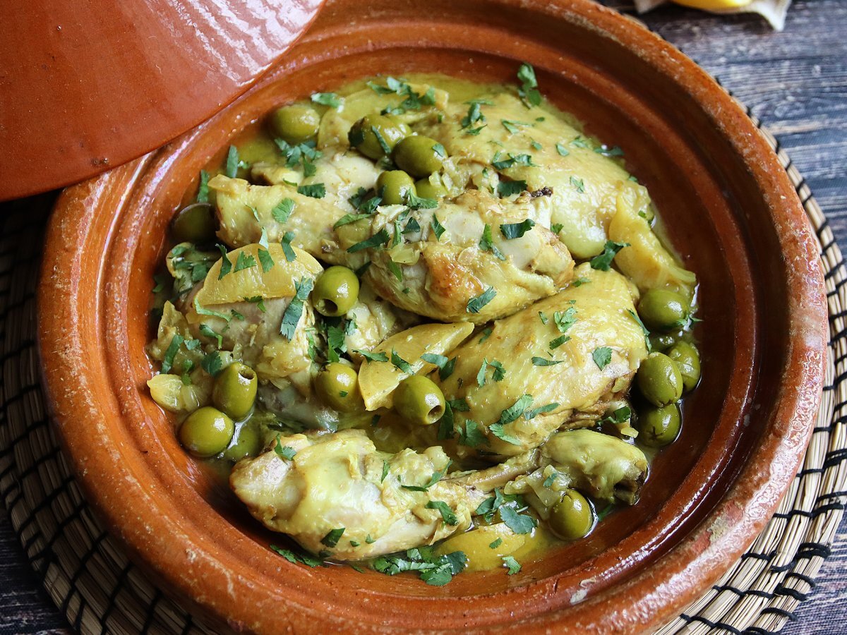 Chicken tagine, lemon and olives (super easy to make!) - photo 3