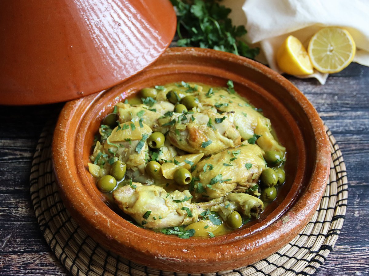 Chicken tagine, lemon and olives (super easy to make!) - photo 4