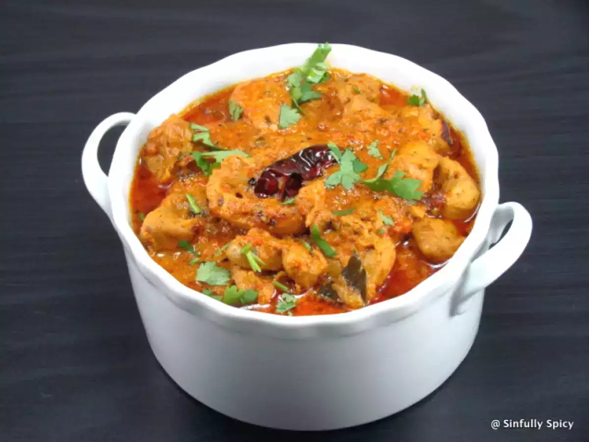 Chicken Tikka Masala, Paneer-Onion Kulcha & Cumin Rice - photo 3