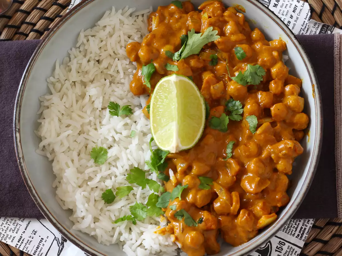 Chickpea curry: a delicious vegan recipe - photo 4