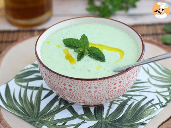 Chilled cucumber and mint soup - photo 3